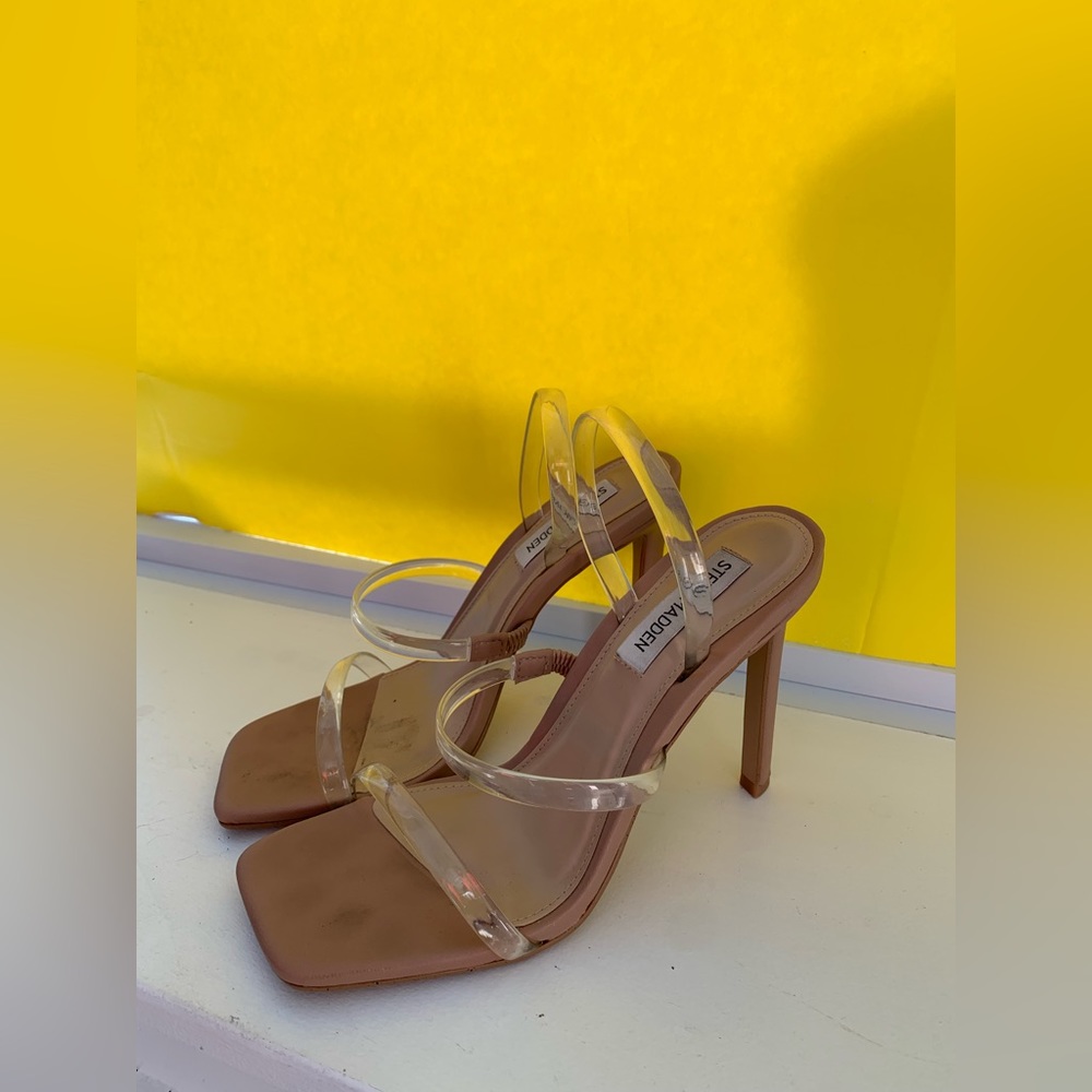Steve Madden clear plastic heels. Worn once to a wedding. Size 7